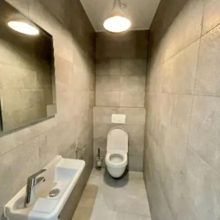 Apartment One Bedroom Flat With Terrace And Parking